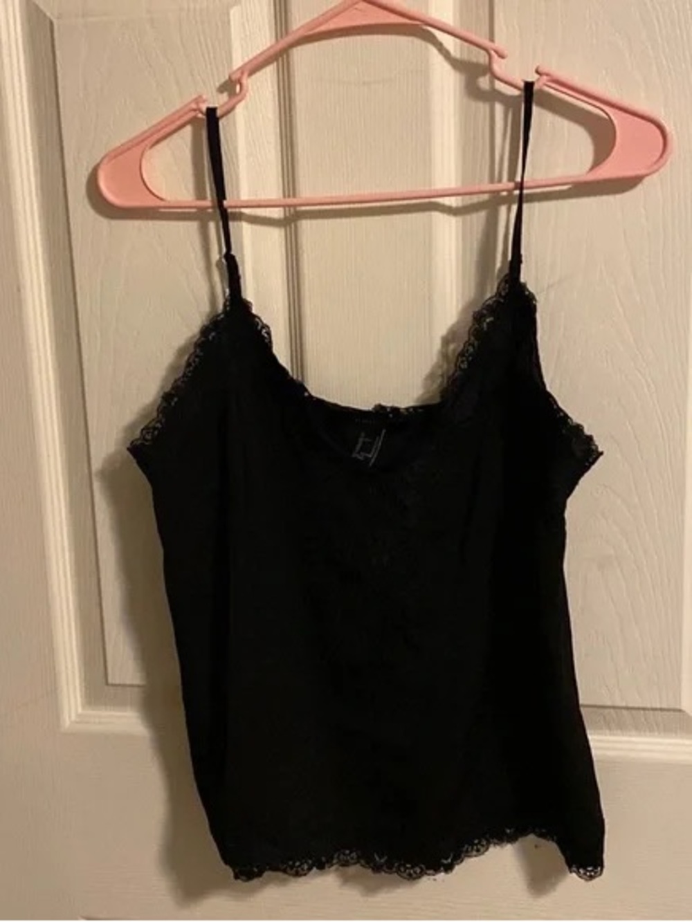 Forever 21 Black Lace Trim Tank Top - Women's